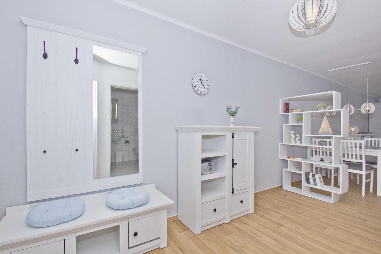 Ferienwohnung Mit Balkon, Gratis Nutzung Vom Ahoi Erlebnisbad Und Sauna In Sellin - Haus Strandeck Fewo 19 Goehren  Exterior photo