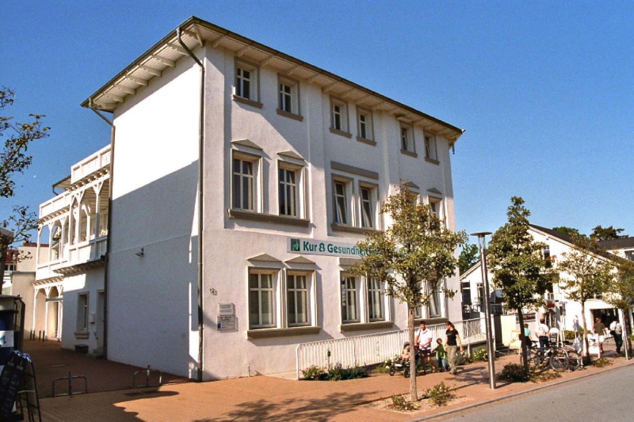 Ferienwohnung Mit Balkon, Gratis Nutzung Vom Ahoi Erlebnisbad Und Sauna In Sellin - Haus Strandeck Fewo 19 Goehren  Exterior photo